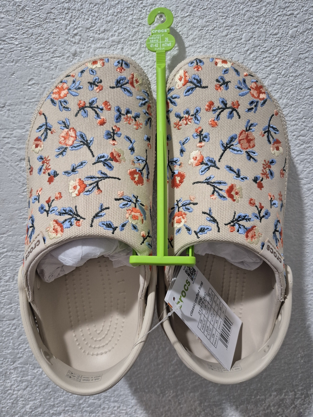 Crocs Classic Crafted Floral Clogs Beige Women's M8/W10